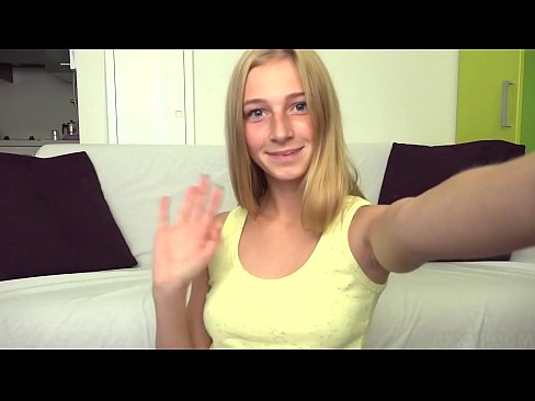 ❤️ Quand je m'ennuie, je me masturbe paresseusement ma chatte rose ☑ Vidéo de baise at us
